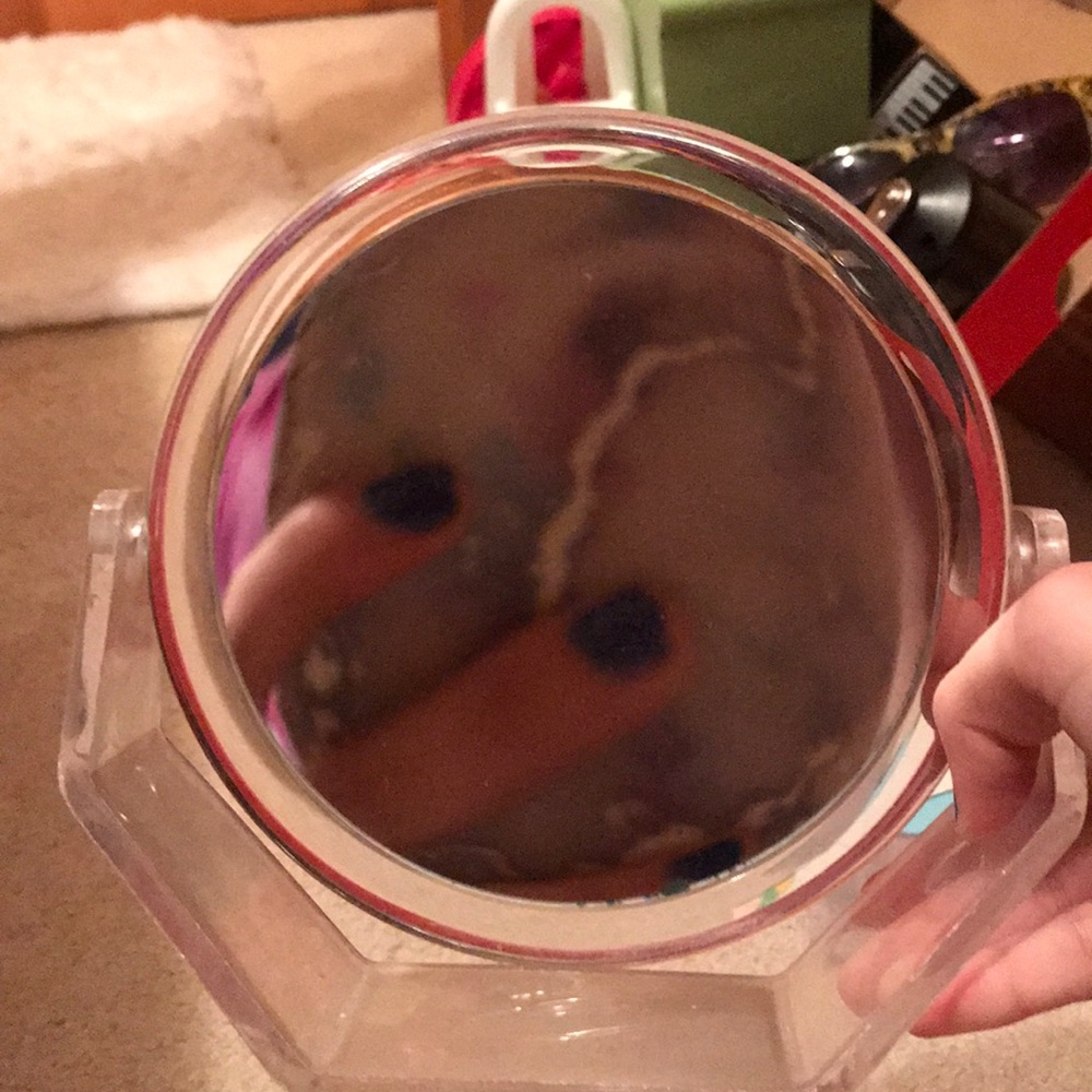 A small mirror